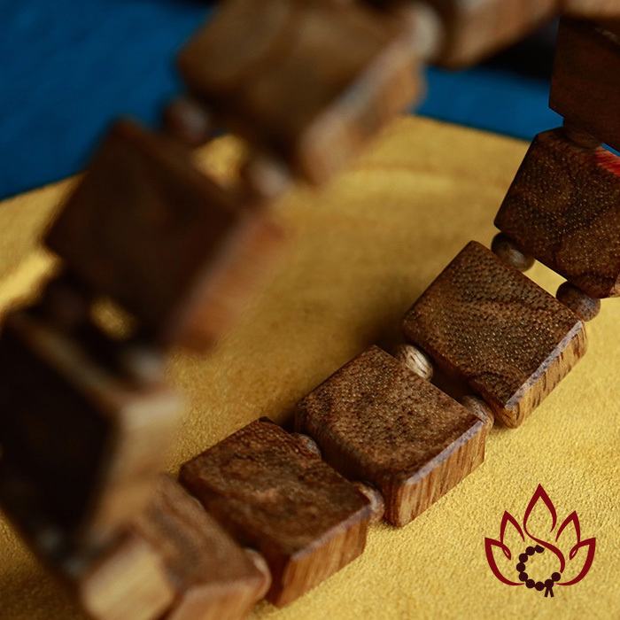 Vòng Trầm Hương Hạt Lách | Trầm Tốc Banh Tự Nhiên